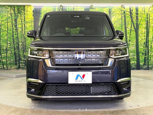 STEPWAGON e:HEV SPADA