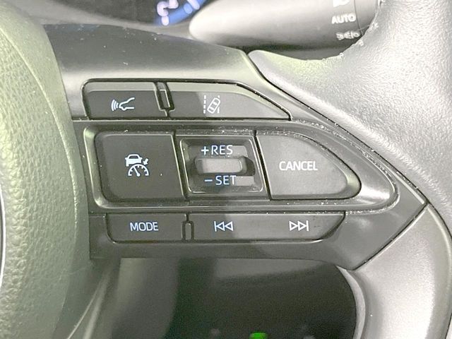 YARIS CROSS HYBRID
