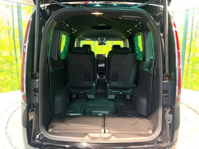 STEPWAGON e:HEV SPADA