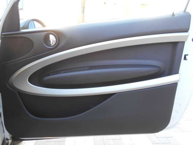 BMW MINI COOPER PACEMAN