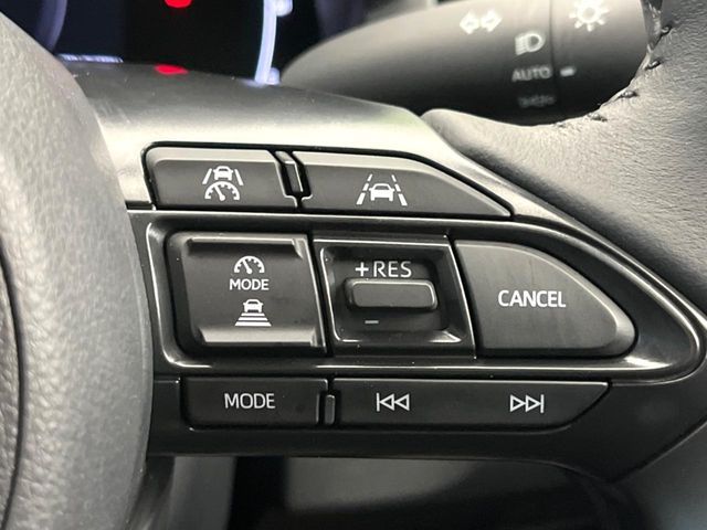 YARIS CROSS HYBRID