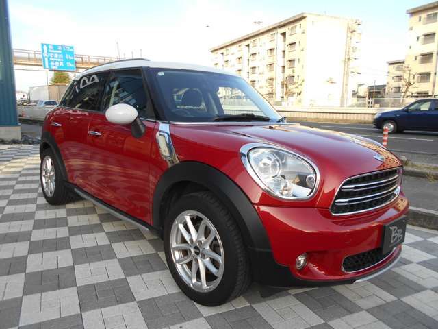 BMW MINI COOPER CROSSOVER