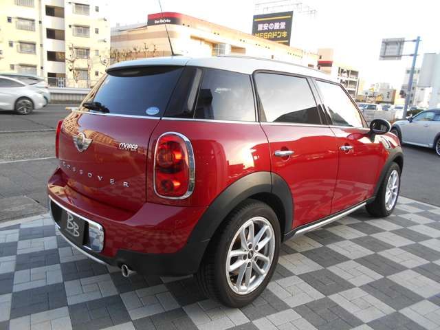 BMW MINI COOPER CROSSOVER