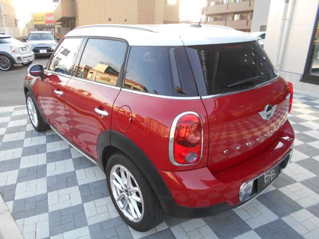 BMW MINI COOPER CROSSOVER