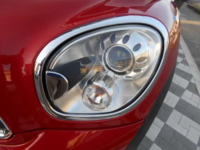 BMW MINI COOPER CROSSOVER