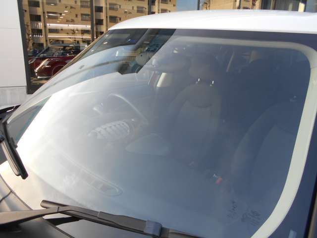 BMW MINI COOPER CROSSOVER
