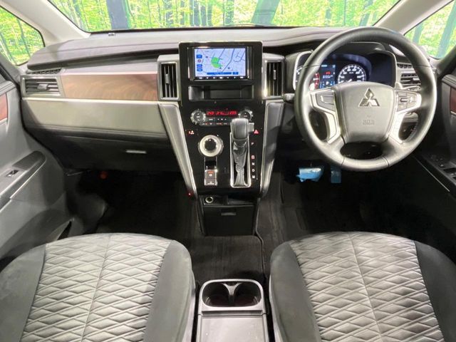 DELICA D:5 4WD