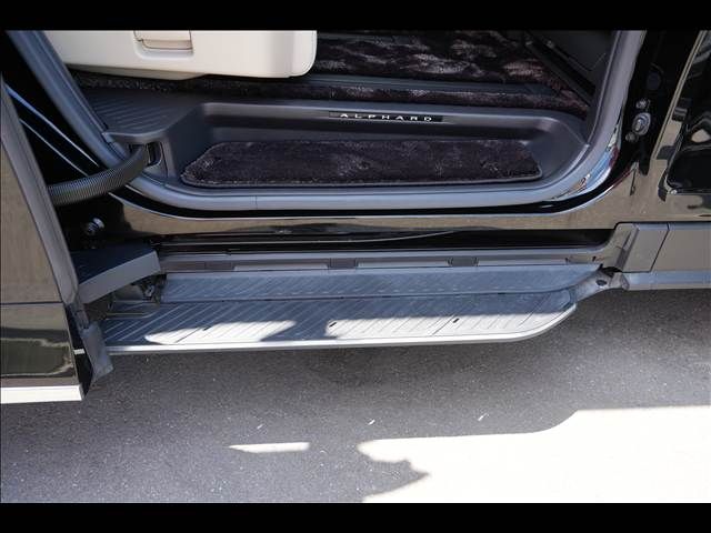 ALPHARD hybrid 4WD