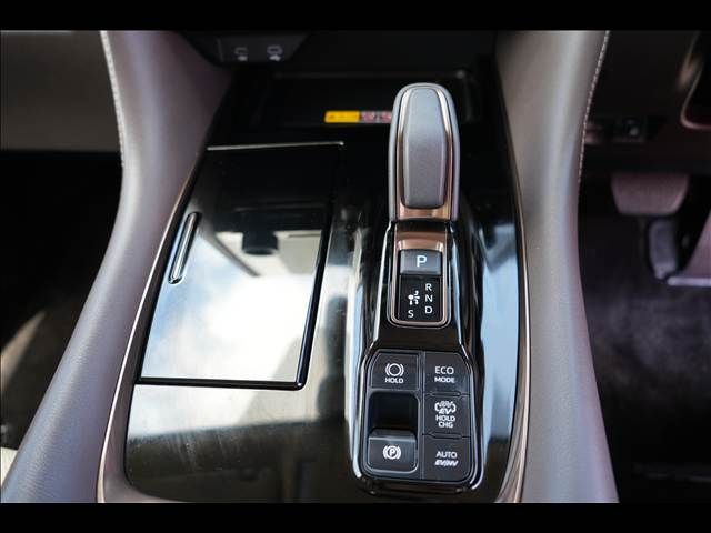 ALPHARD hybrid 4WD