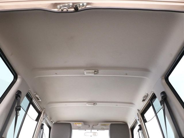 LANDCRUISER van