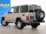 LANDCRUISER van