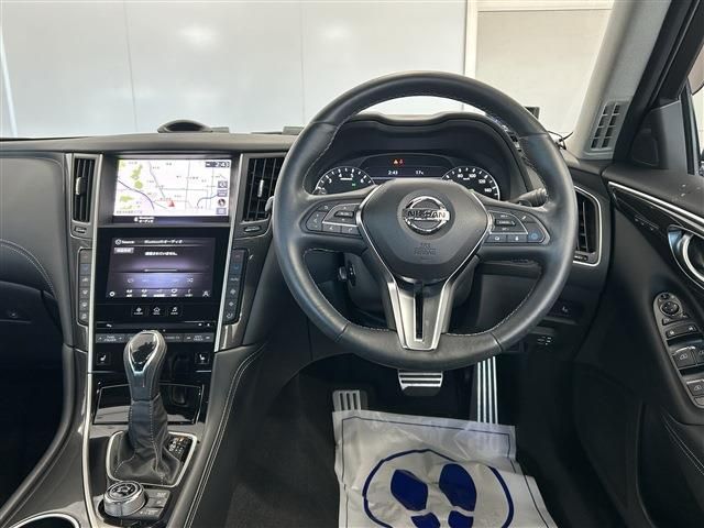 SKYLINE HYBRID 4WD