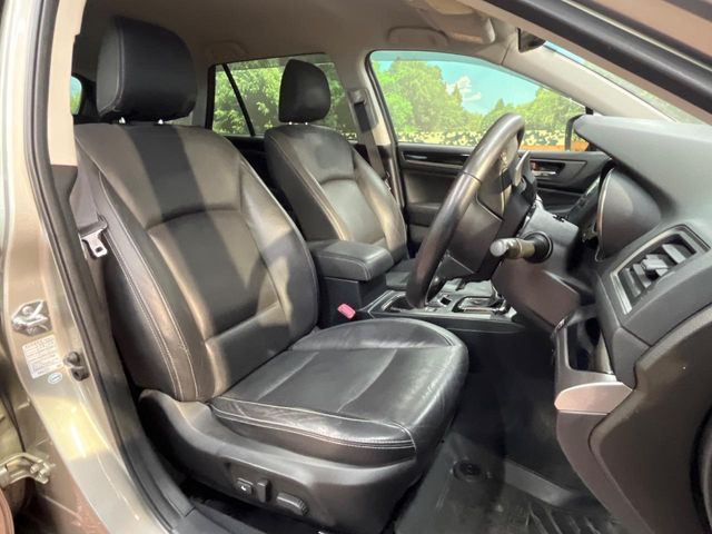 LEGACY OUTBACK