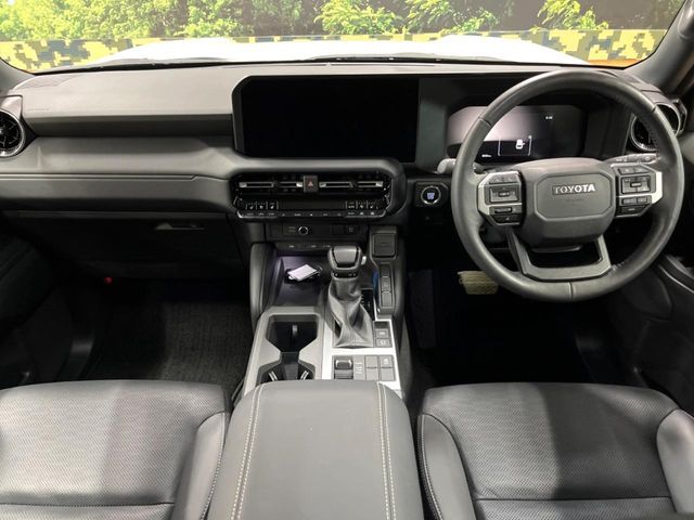 LANDCRUISER 250