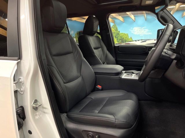 LANDCRUISER 250