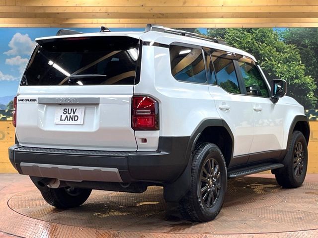LANDCRUISER 250
