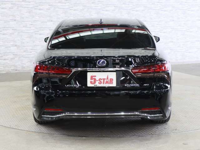 LEXUS LS500h 4WD
