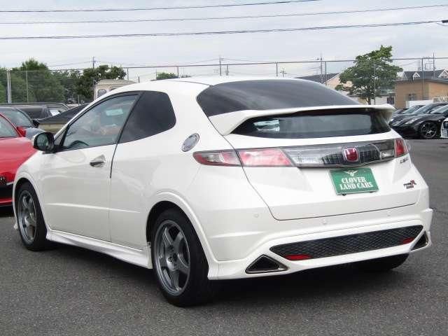 CIVIC hatchback