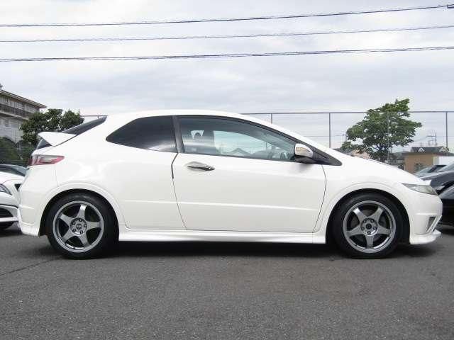CIVIC hatchback
