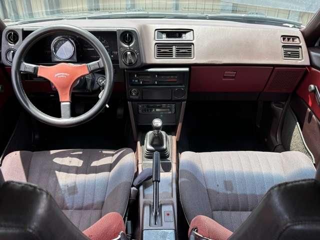 SPRINTER TRUENO hatchback