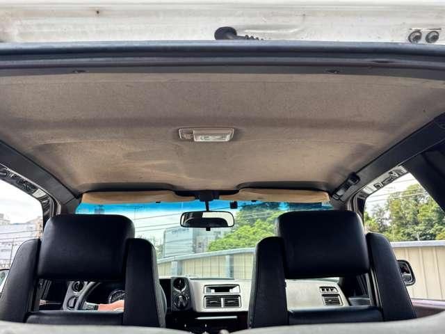 SPRINTER TRUENO hatchback