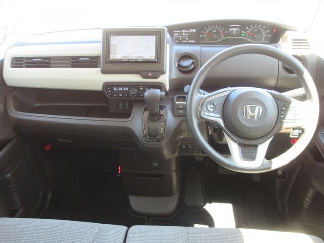 N BOX 4WD