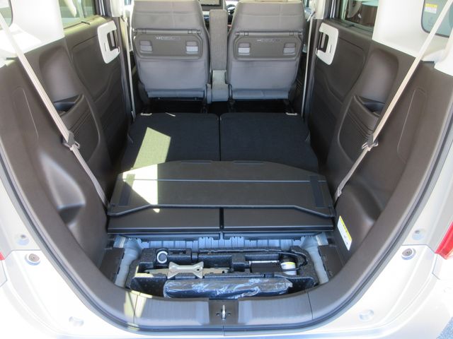 N BOX 4WD