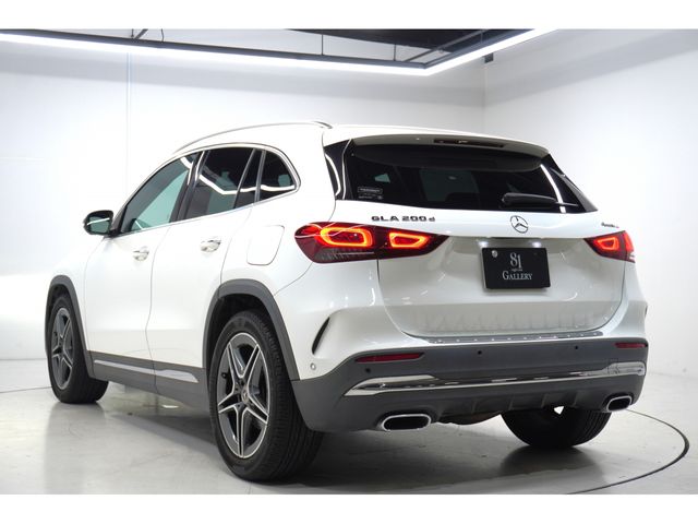 MERCEDES BENZ GLA class