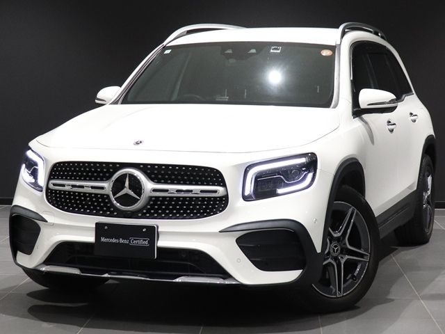 MERCEDES BENZ GLB