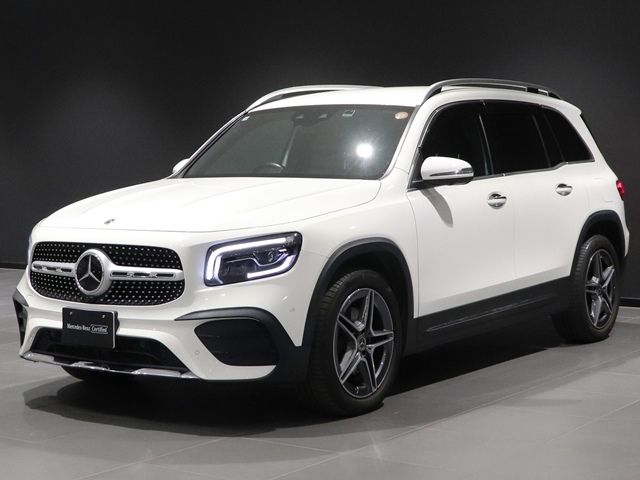 MERCEDES BENZ GLB