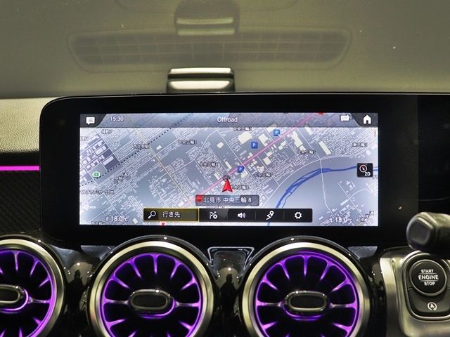 MERCEDES BENZ GLB