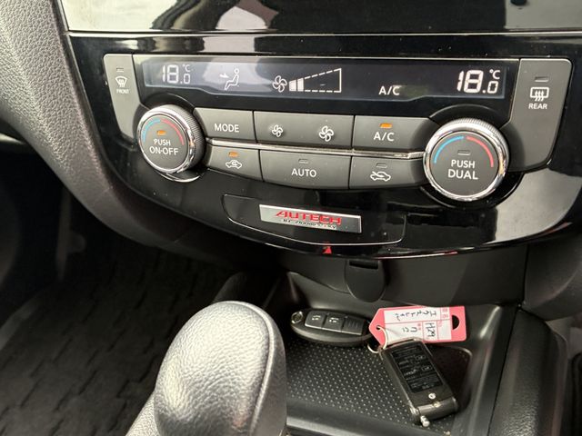 X-TRAIL 4WD