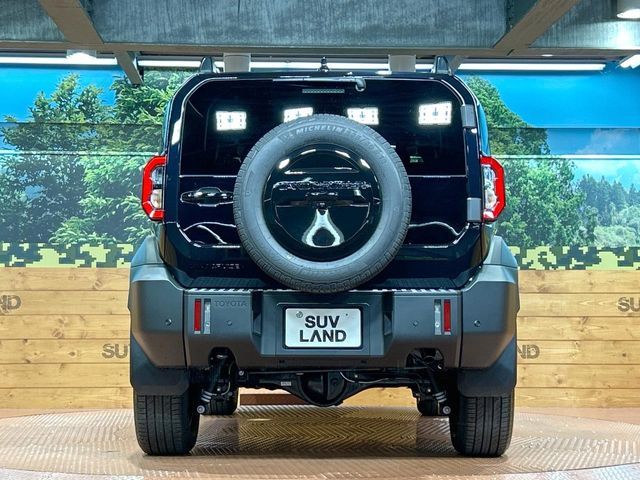 LANDCRUISER FJ