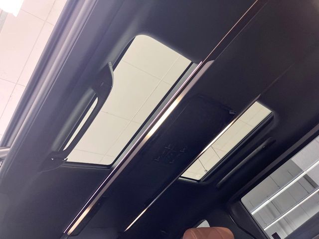 VELLFIRE  HYBRID