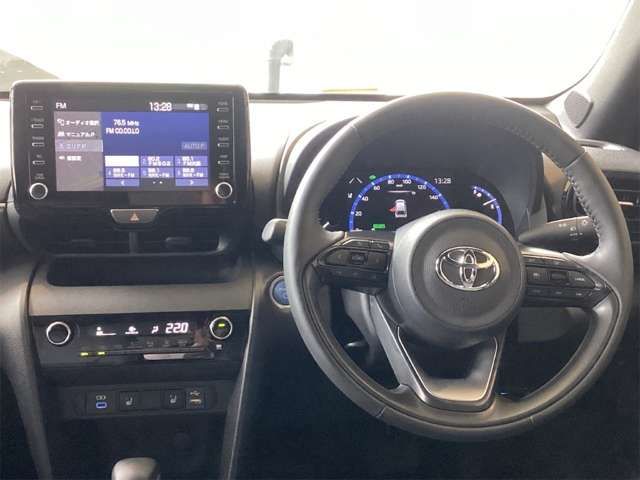 YARIS CROSS HYBRID