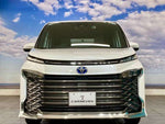 VOXY HYBRID 4WD