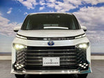 VOXY HYBRID 4WD