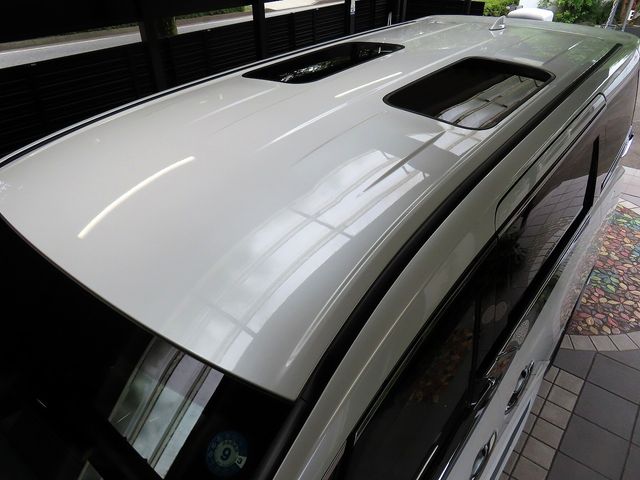 VELLFIRE  HYBRID 4WD