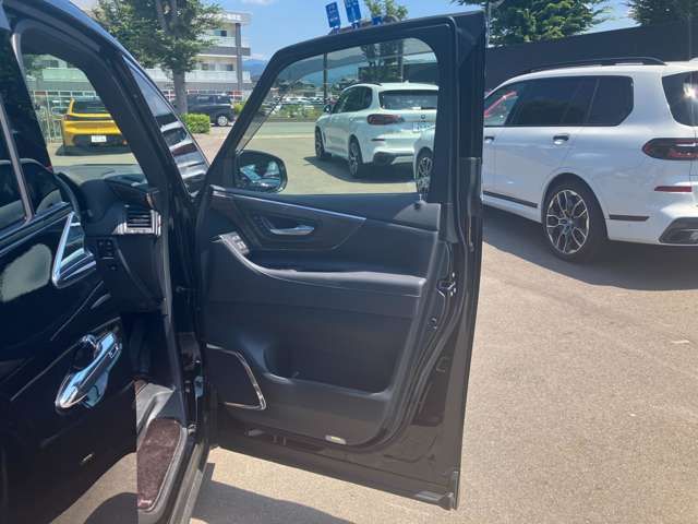 ALPHARD hybrid