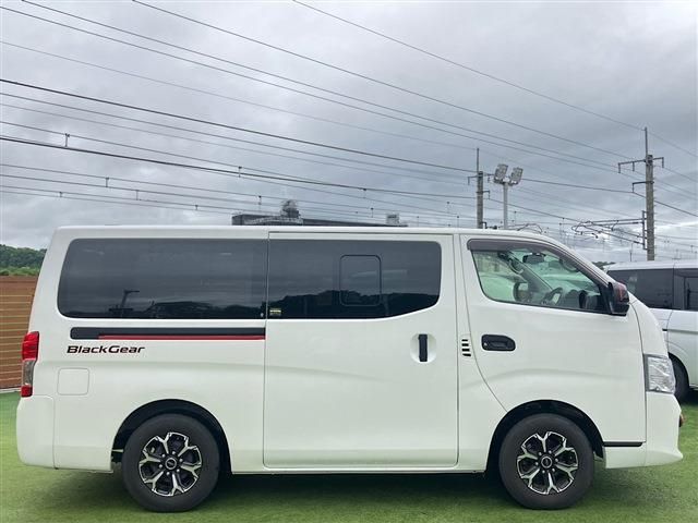 NV350 CARAVAN