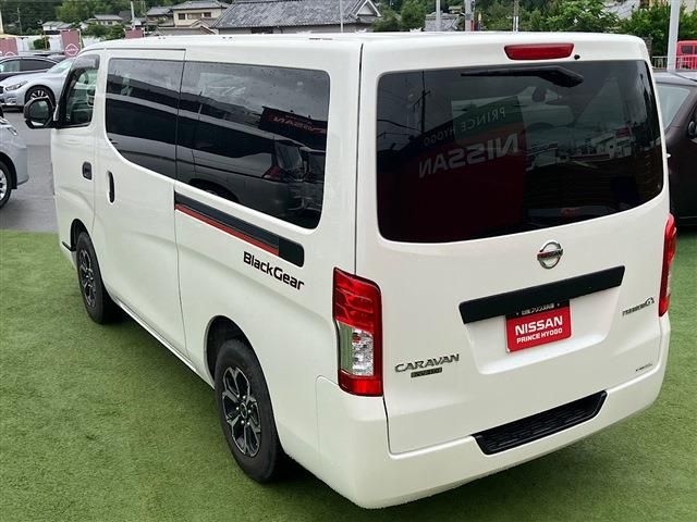 NV350 CARAVAN