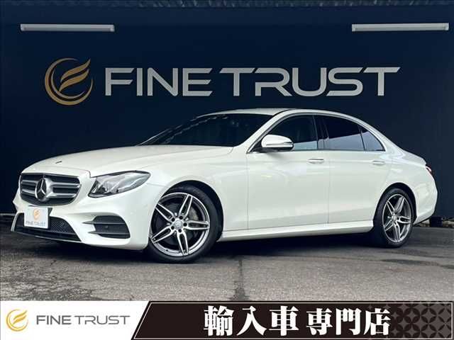 MERCEDES BENZ E class sedan