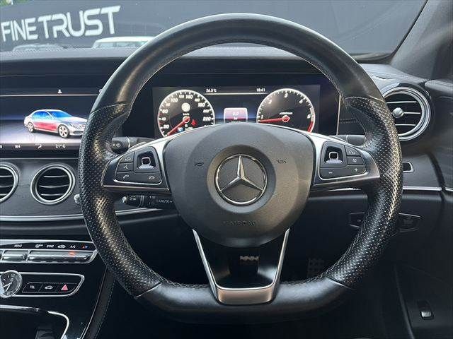 MERCEDES BENZ E class sedan