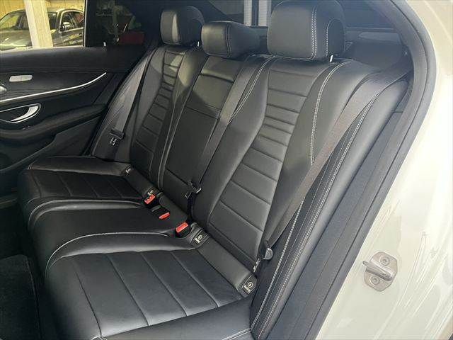 MERCEDES BENZ E class sedan