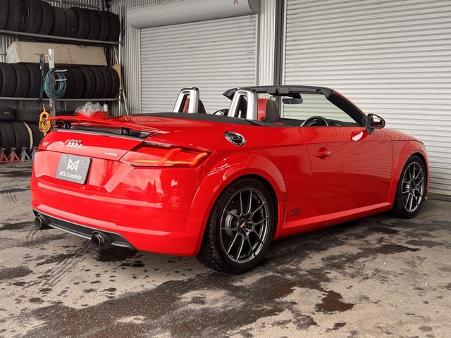 AUDI TT ROADSTAR