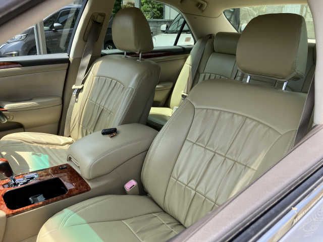 CROWN sedan 4WD
