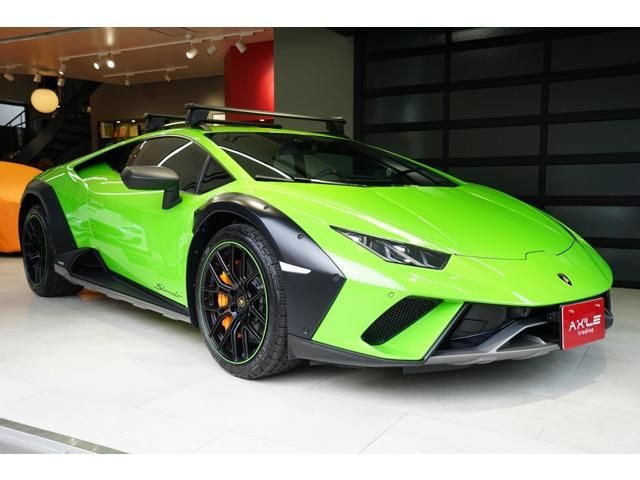 LAMBORGHINI HURACAN