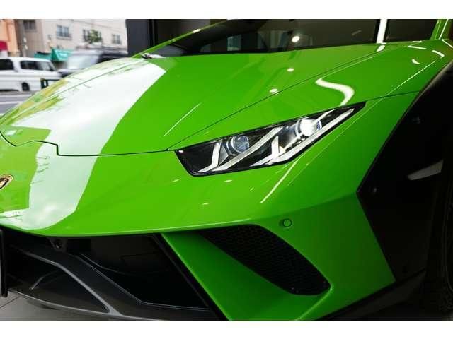 LAMBORGHINI HURACAN