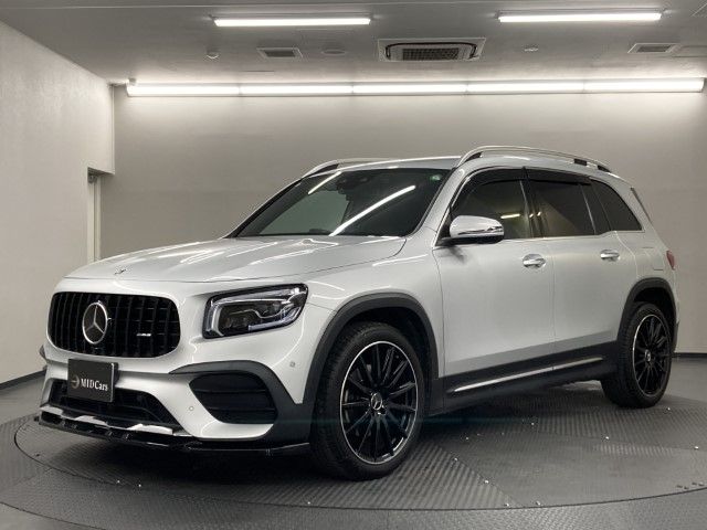 MERCEDES BENZ GLB