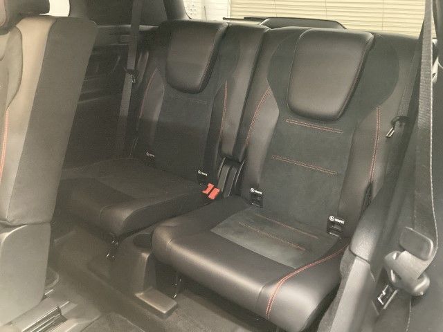 MERCEDES BENZ GLB